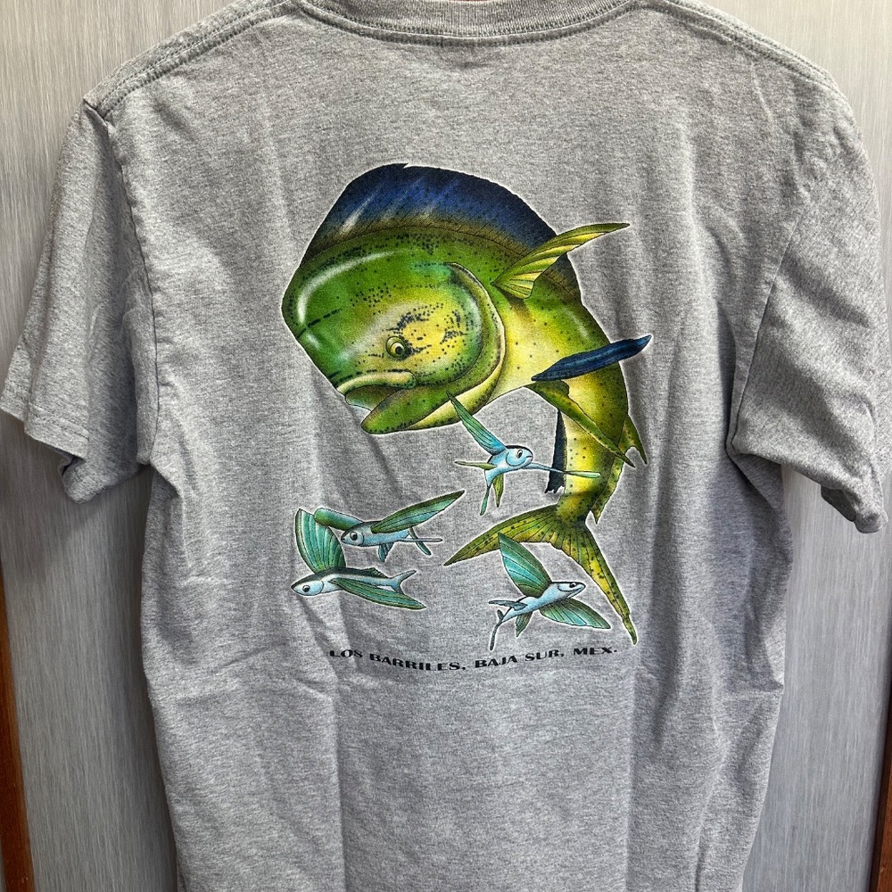 Mens T-shirt- Lt.heather gray w/Dorado fish design, Los Barriles, Baja Sur, Mex.